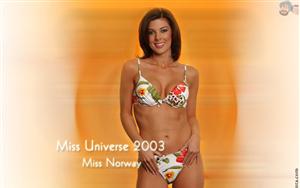 Miss Universe 2003